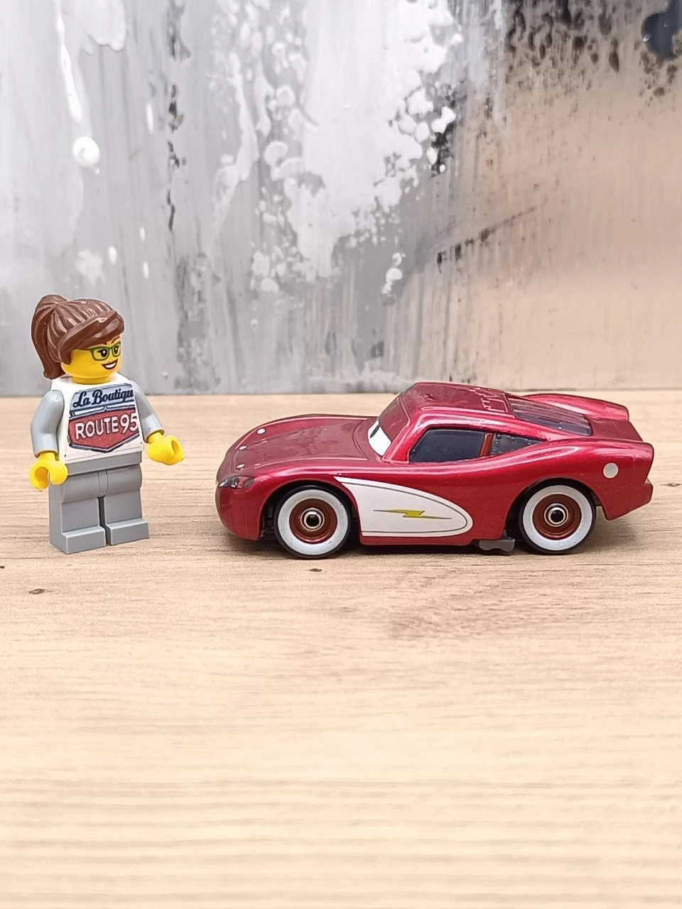 Coche Cars Flash McQueen - Juguete nuevo (CFS08) – photo 5